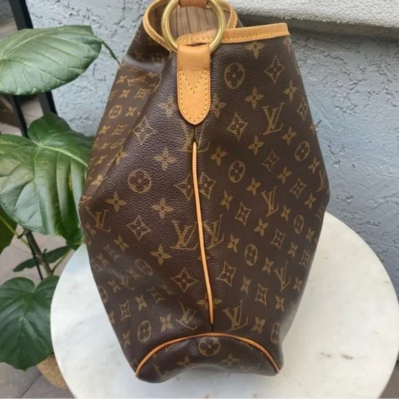 SOLD Louis Vuitton Monogram Delightful MM Hobo - Picture 6 of 16